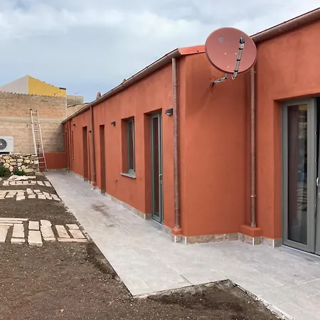 Casa Giglio Marino بيت للعطل Tresnuraghes