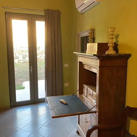 Casa Giglio Marino * Tresnuraghes